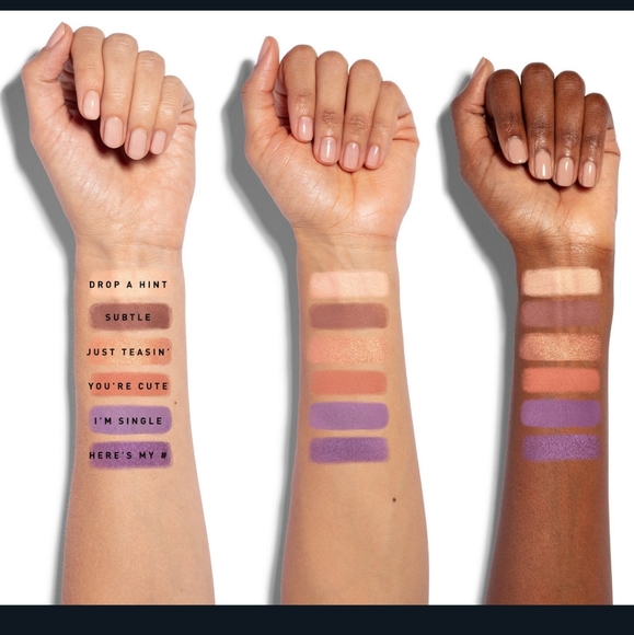 Eye shadow palette - Picture 3 of 3